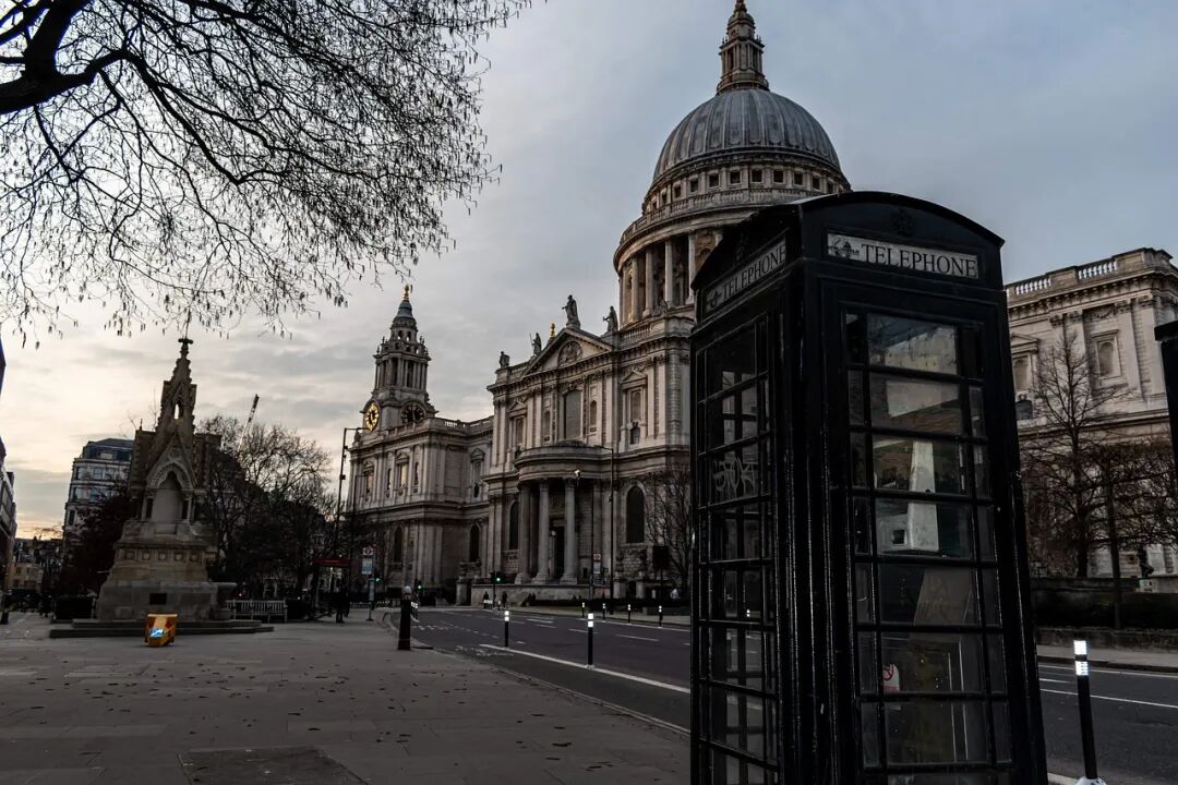 Free Cathedral London photo and picture